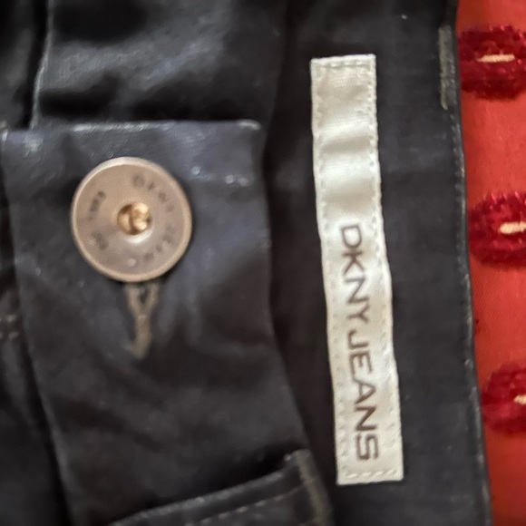 NWT DKNY Skinny Stretch Jeans size 10 - Picture 4 of 6